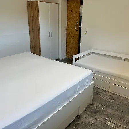 Luna Lejlighed Stams